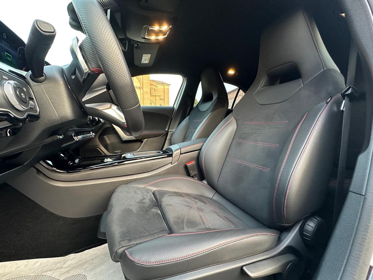 Mercedes-benz A 180 auto AMG Premium MHEV