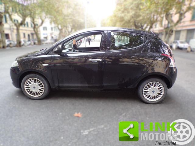 LANCIA Ypsilon 1.2 69 CV 5 porte - NEOPATENTATI!