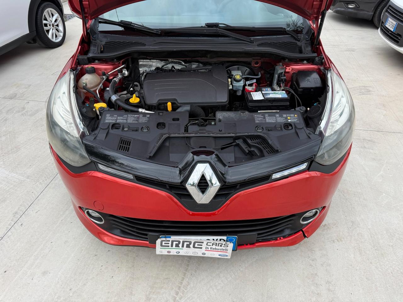 RENAULT CLIO SPORTER ANNO 2015 1.2 BENZINA 73 CV