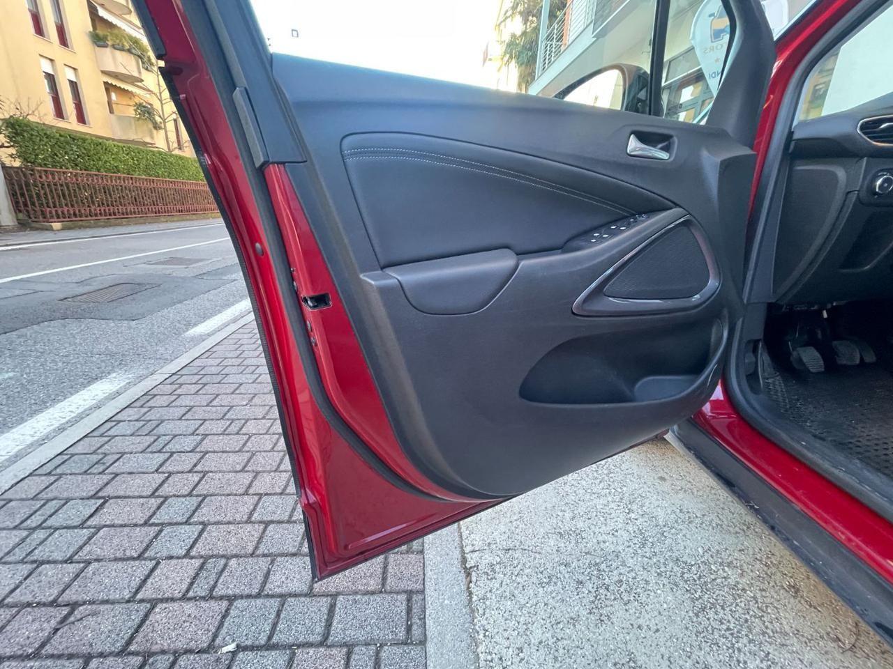 OPEL Crossland 1.5 ECOTEC D 110 CV unico proprietario