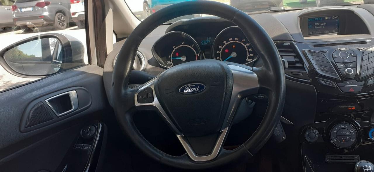 Ford Fiesta 2016 - 1.5 TDCi 75CV Lb automobili