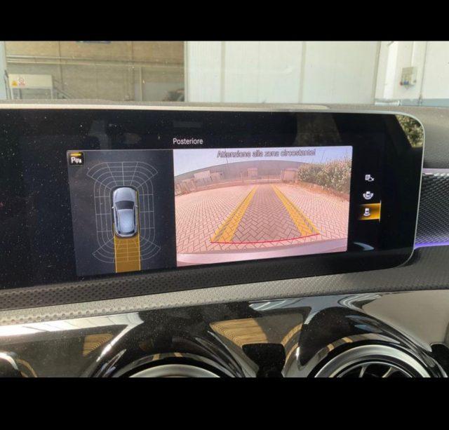 MERCEDES-BENZ A 220 Automatic Premium *ALLESTIMENTO AMG*