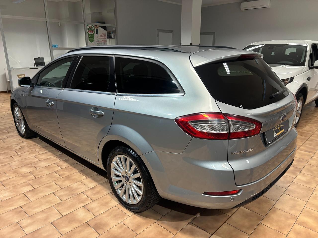 Ford Mondeo SW 2.0 tdci Business (nav) 140cv powershift