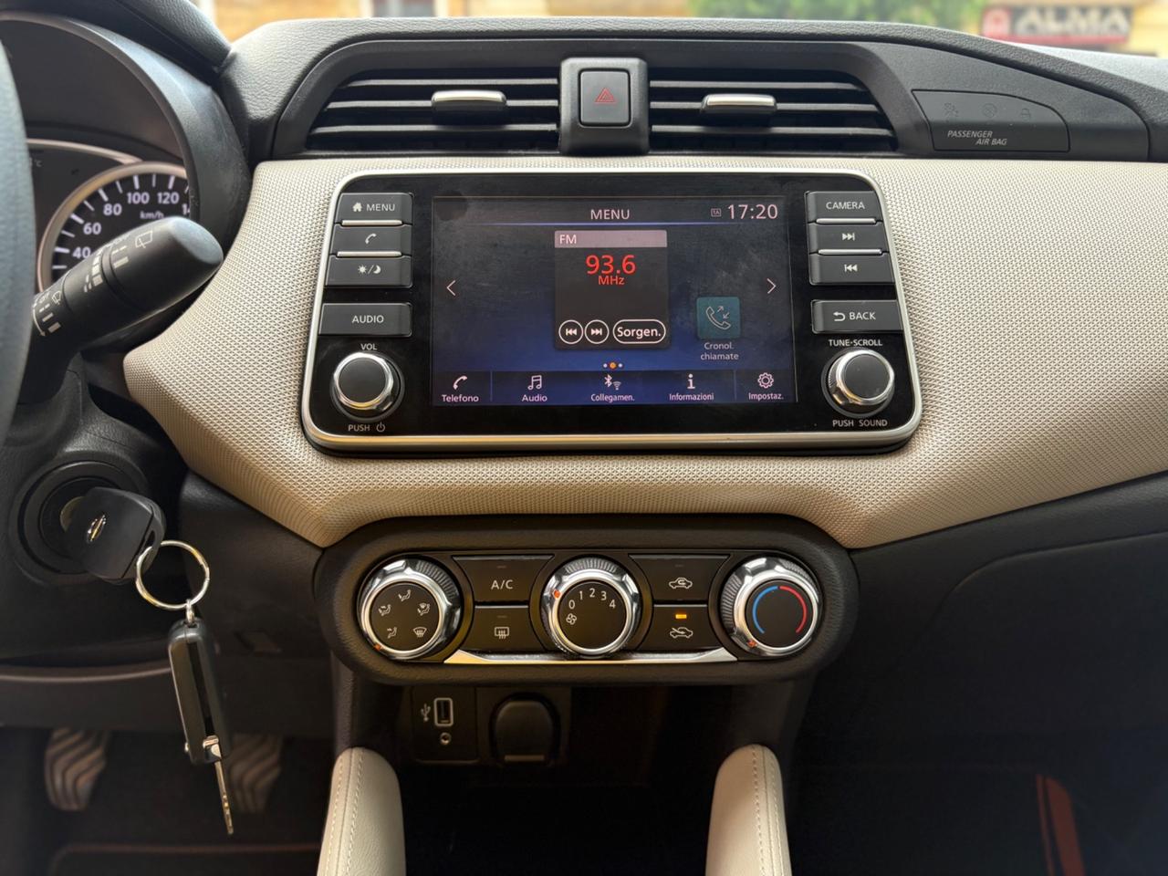 Nissan Micra 0.9 5Porte Acenta FULL/LED/NAV