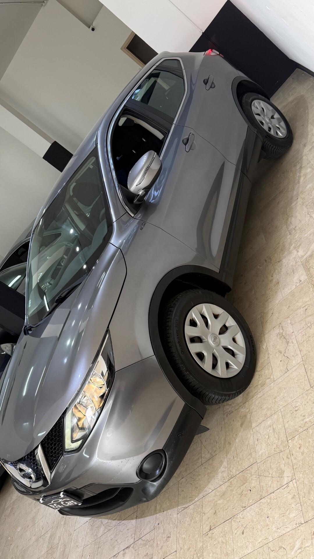 Nissan Qashqai 1.5 dCi Visia