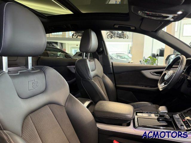 AUDI Q8 45 TDI quattro tiptronic Sport S LINE