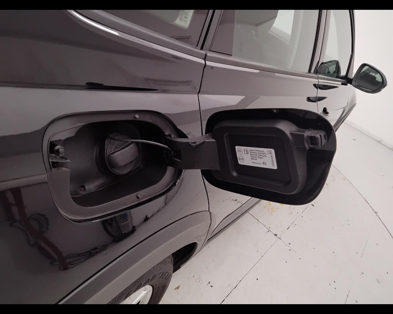 VOLKSWAGEN Taigo - Taigo 1.0 tsi Life 115cv