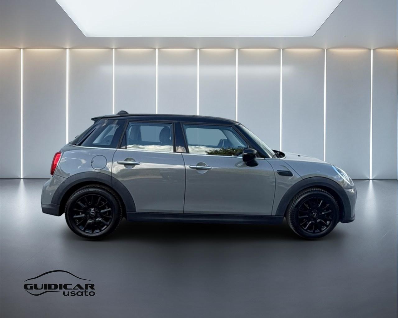 MINI Mini IV F55 2021 5p - Mini 5p 1.5 One Classic 75cv