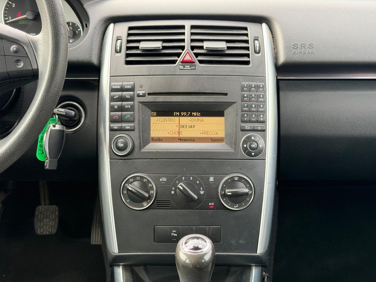 Mercedes-benz B 180 NGT BlueEFFICIENCY 2010
