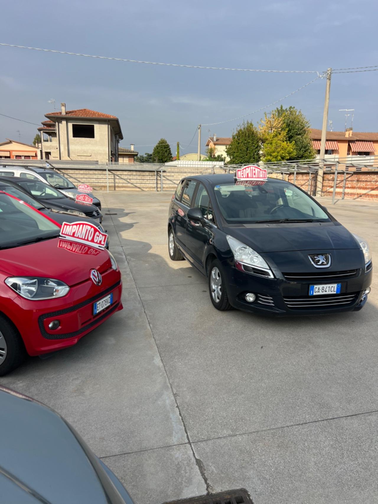 Peugeot 5008 1.6 HDi 112CV Premium