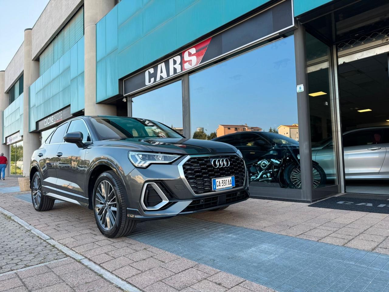 Audi Q3 SPORTBACK S LINE