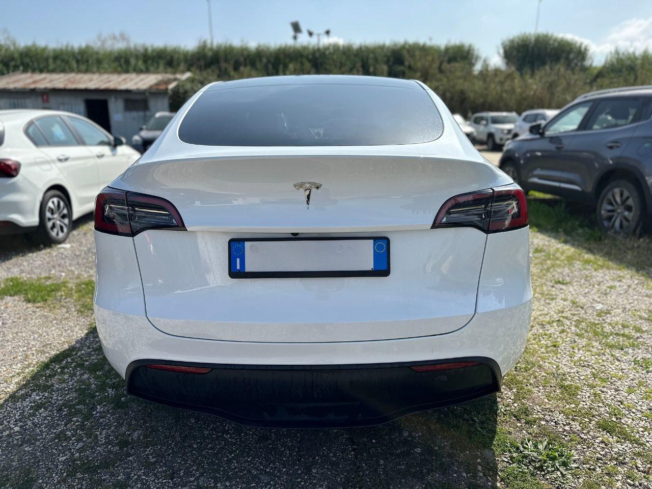 TESLA Model Y 2021 - Model Y Single Motor rwd