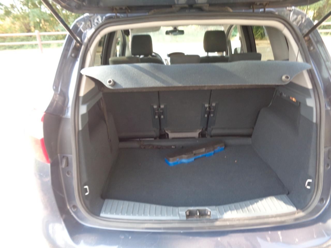C-Max C-Max7 1.6 TDCi 115CV Titanium 140mila km