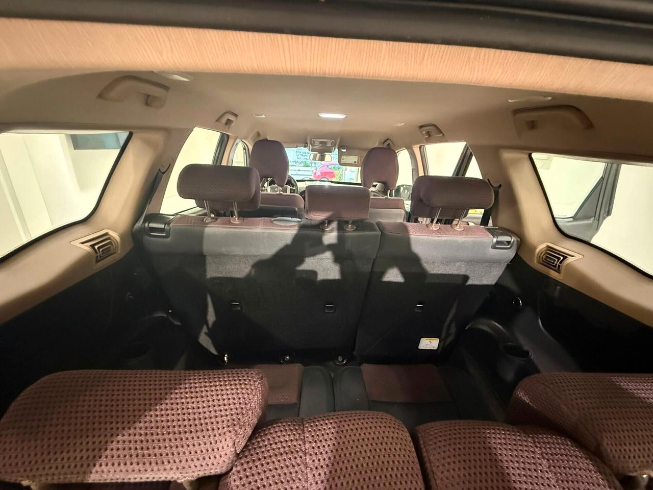 Mahindra XUV500 2.2 16V FWD W8