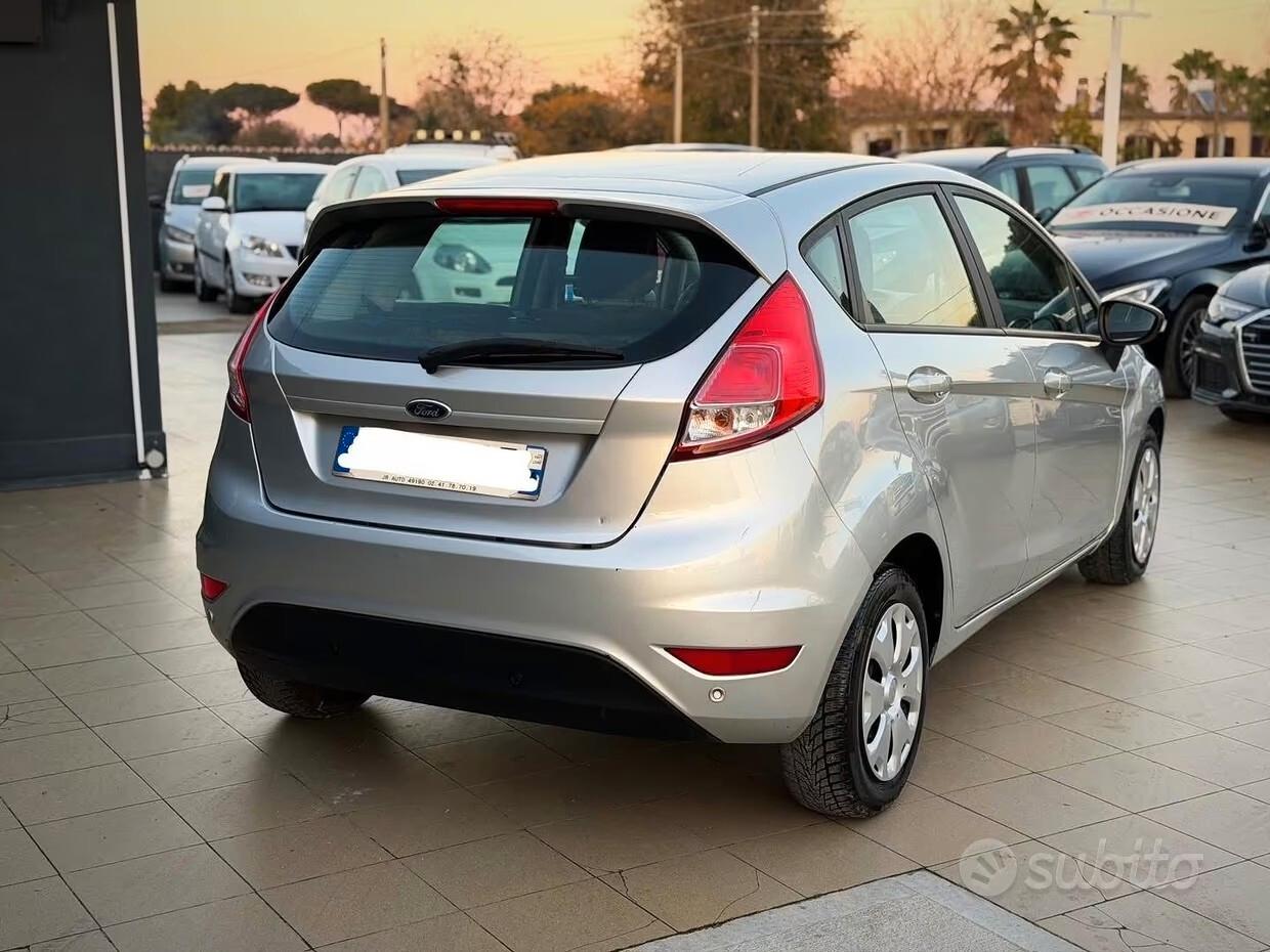 Ford Fiesta 1.5 TDCi 95CV 5 porte Black& White Edition