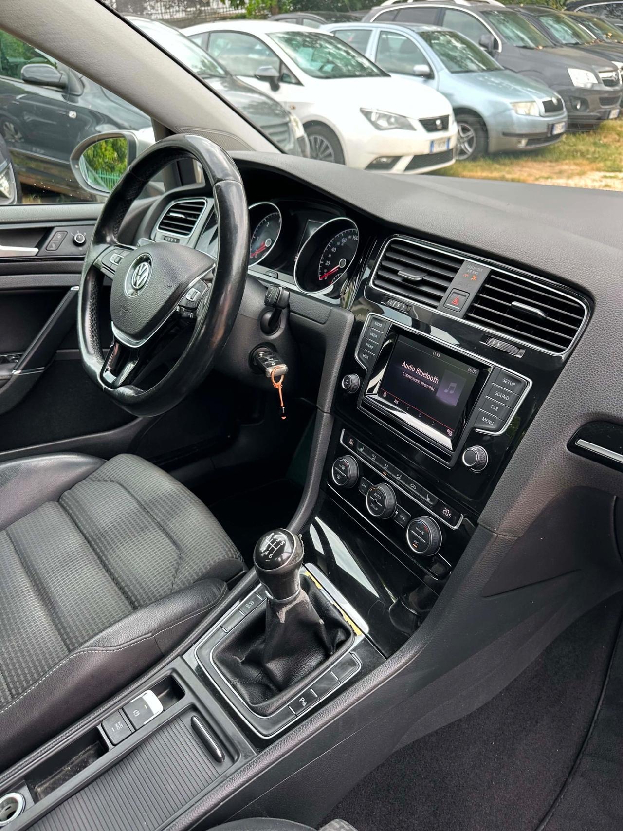 Volkswagen GOLF 2.0 TDI 5p. HIGHLINE SEDILI PELLE KMCERT