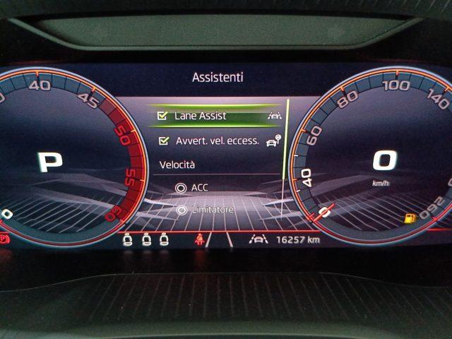 SKODA Karoq 2.0 TDI SCR DSG SportLine