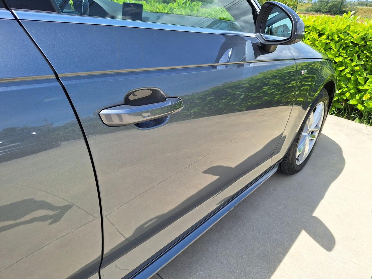 Audi A4 Avant S-LINE 2.0 TDI 150cv Automatica