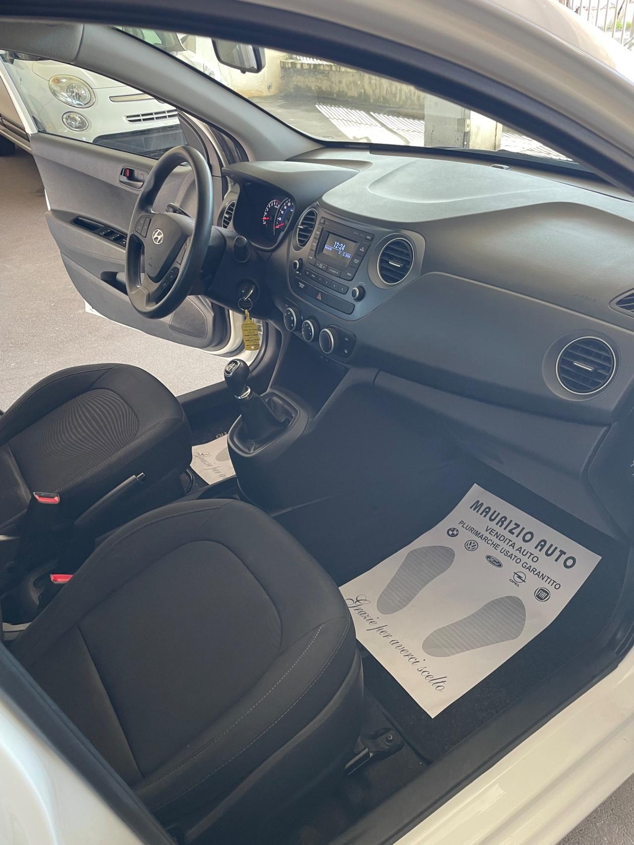 Hyundai i10 1.0 LPGI Econext Login Full dal nord Italia