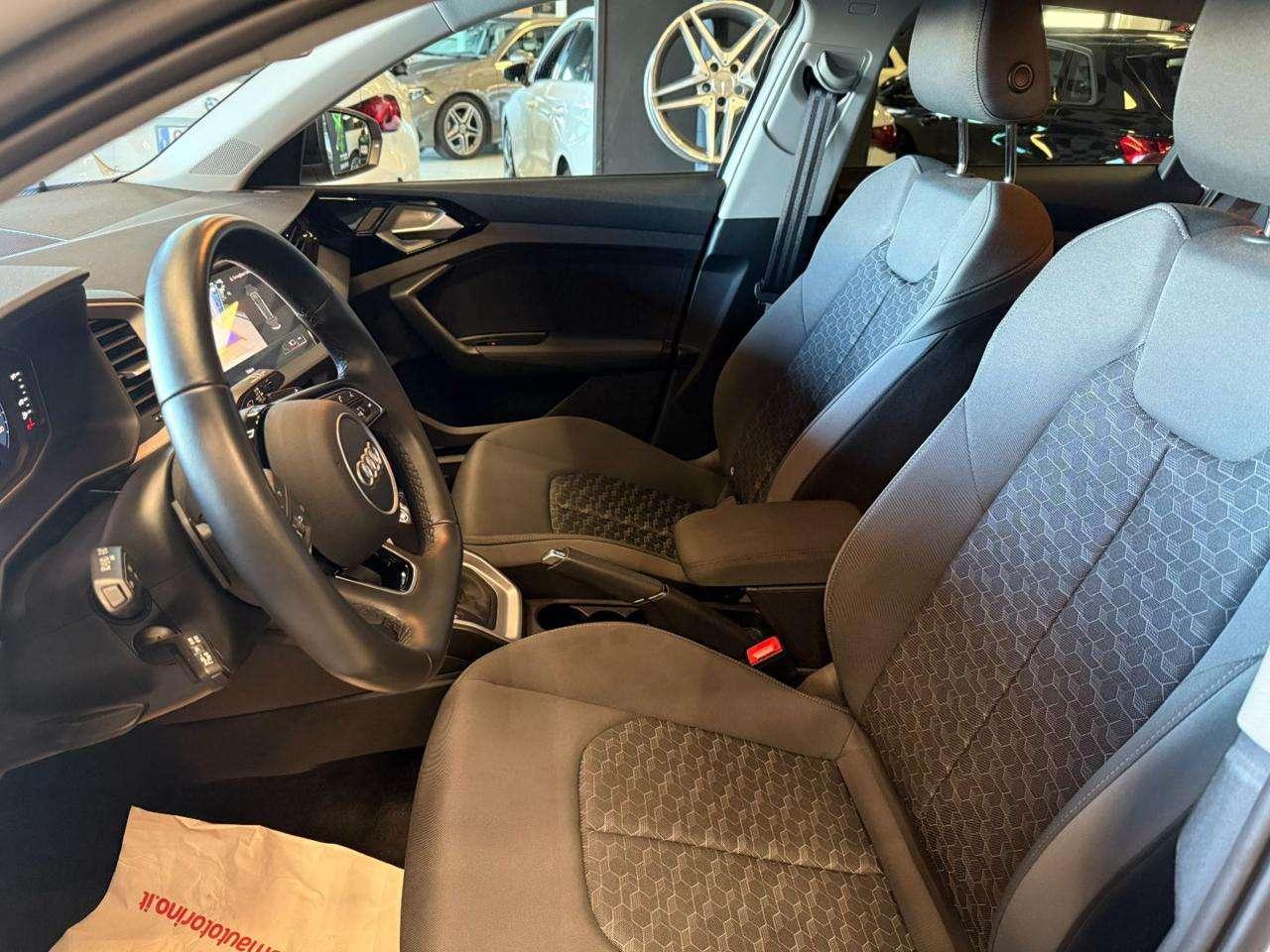 Audi A1 SPB 30 TFSI 116CV Identity Black S-line stronic