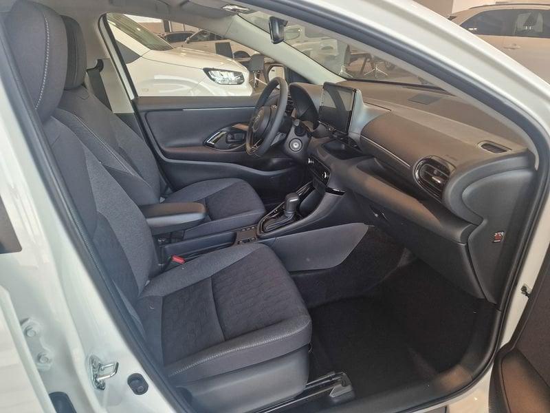 Toyota Yaris IV 2020 1.5h Trend