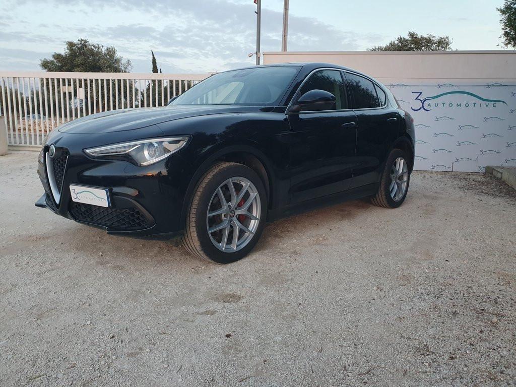 Alfa Romeo Stelvio 2.0 Turbo 280CV AT8 Q4 First Edition