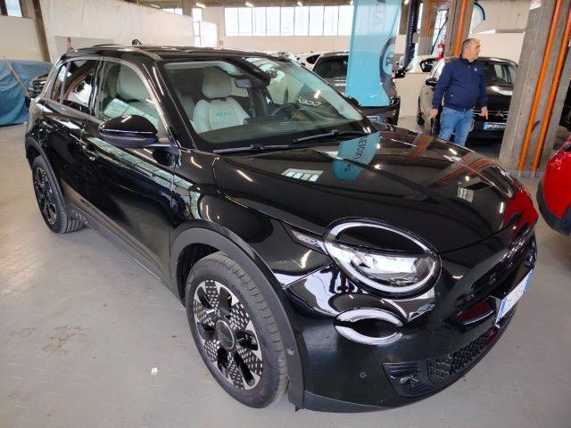 FIAT 600 Hybrid 100 CV DCT MHEV La Prima