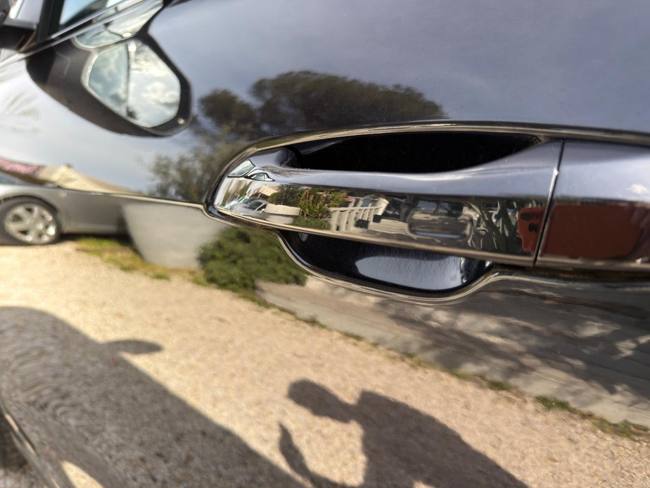 Audi Q8 RS TFSI V8 quattro tiptronic