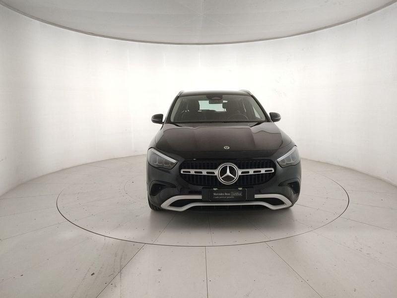 Mercedes-Benz GLA 180 d Advanced auto