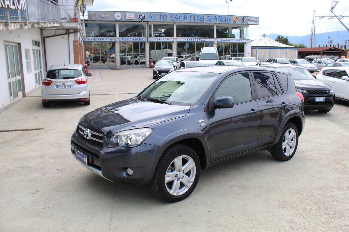 TOYOTA - RAV4 - Crossover 2.2 D-4D 177CV Luxury
