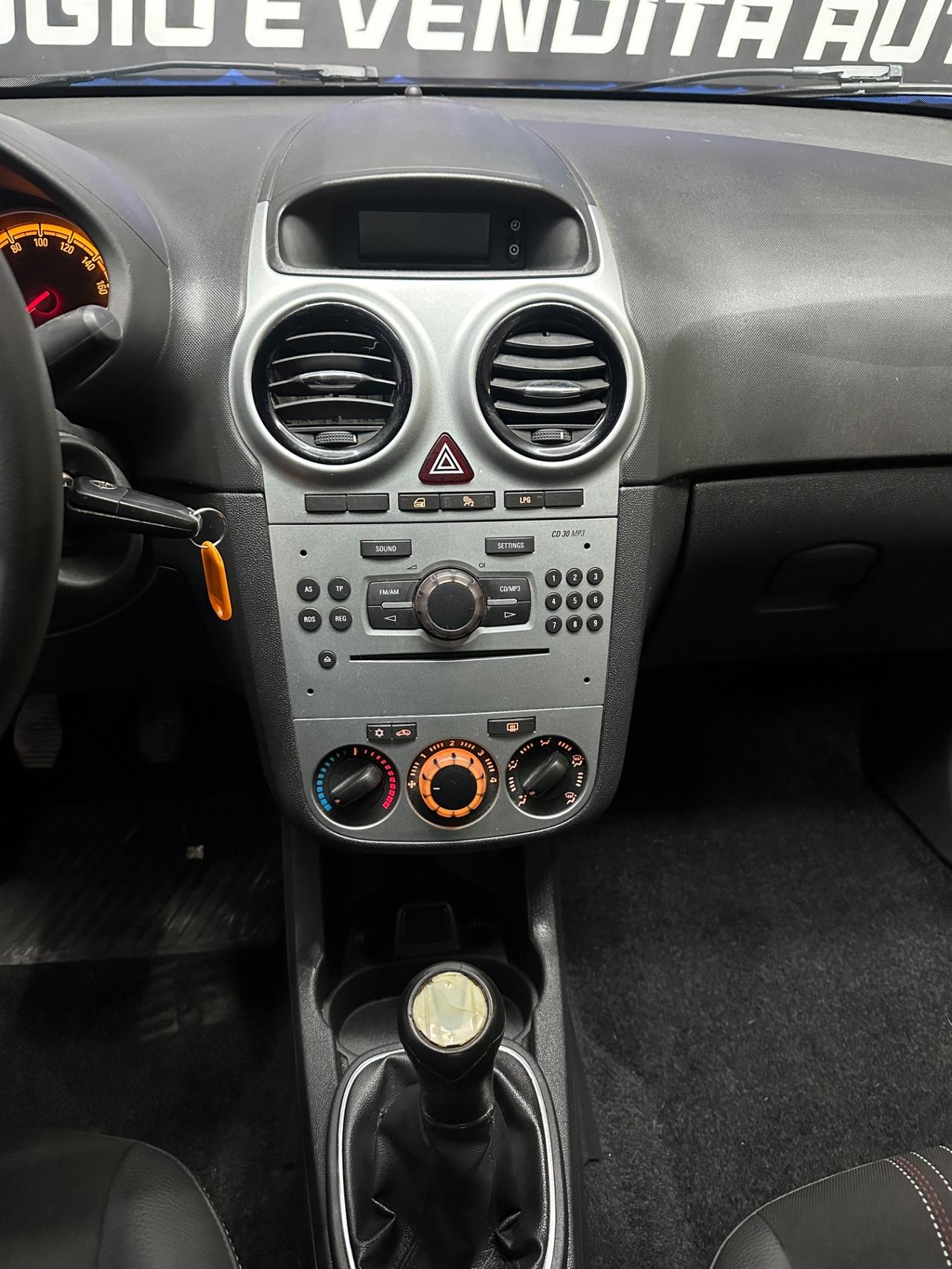 Opel Corsa GPL EURO 5