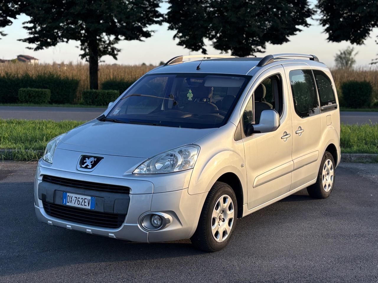 Peugeot Partner Tepee 1.6 HDi 110CV NEOPATENTATI