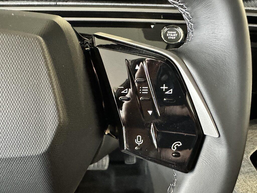 Peugeot 3008 1.2 Hybrid Allure e-DCS6