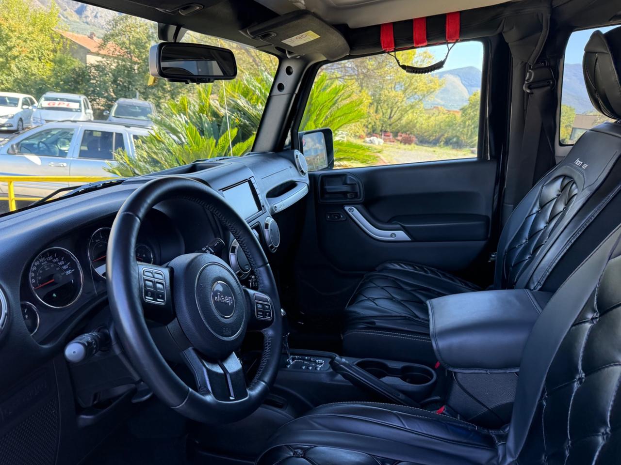 Jeep Wrangler Unlimited 2.8 CRD DPF Rubicon Auto permute e finanziamenti
