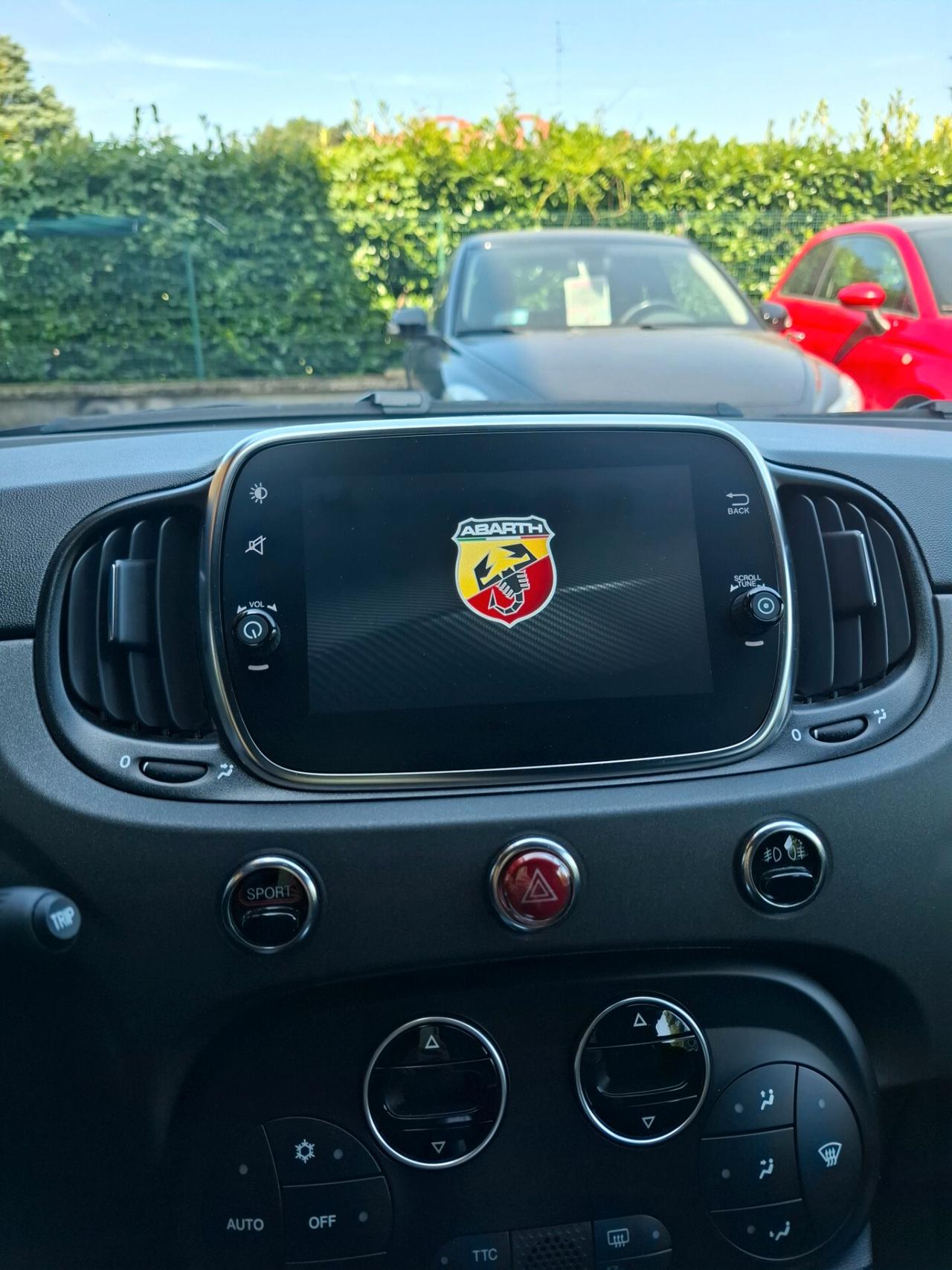 Abarth 595 1.4 Turbo T-Jet 180 CV Competizione