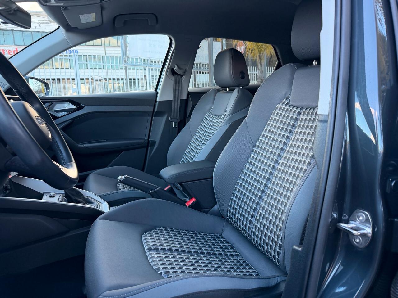 Audi A1 SPB 25 TFSI S tronic Admired LED NAV 2022