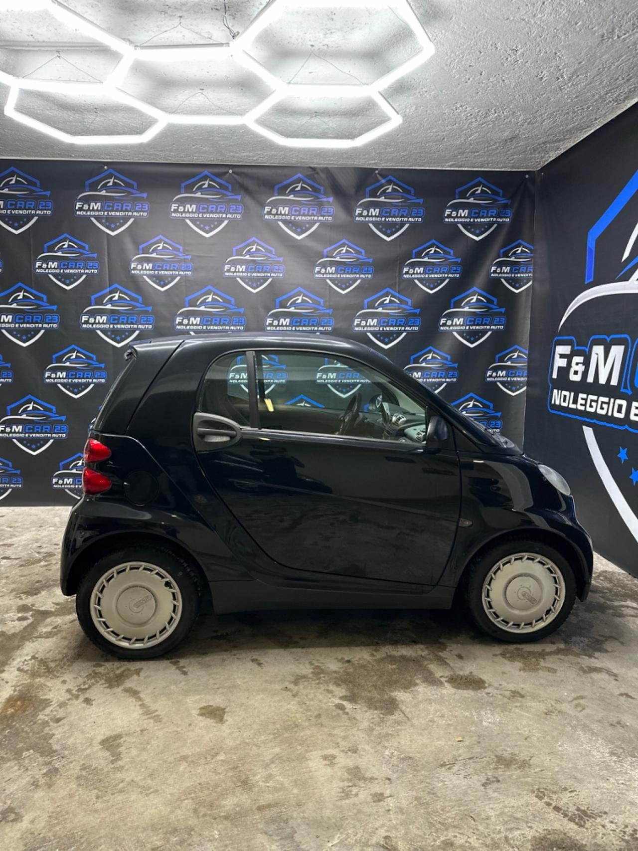 Smart ForTwo 1000 45 kW coupé pure