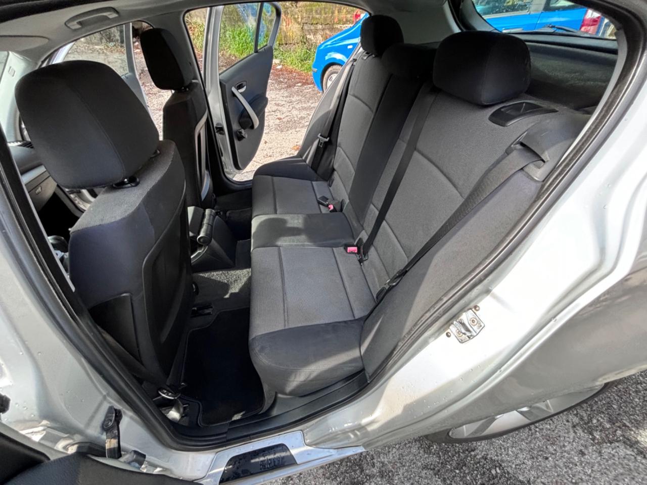 Bmw 116 116i cat 5 porte Futura