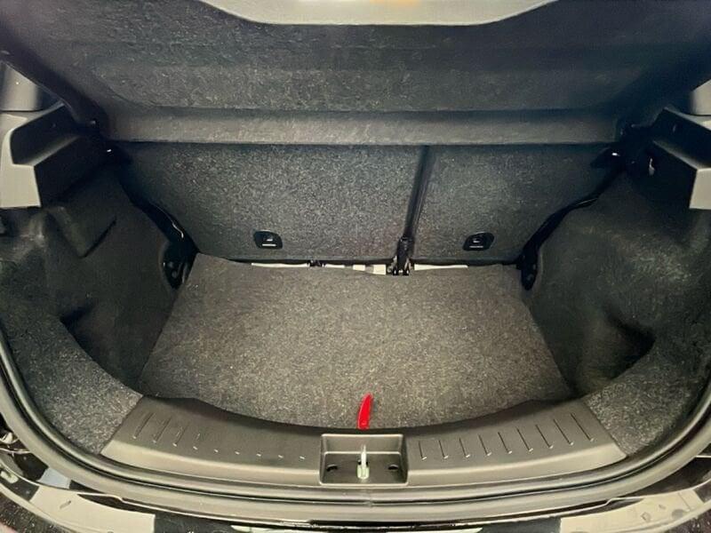 Lancia Ypsilon 1.0 FireFly 70cv Hybrid Silver