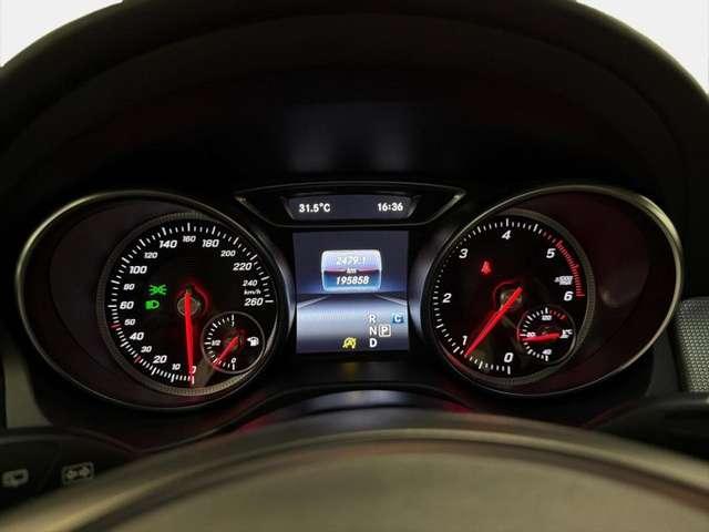 Mercedes-Benz GLA 200 d Automatic 4Matic Business
