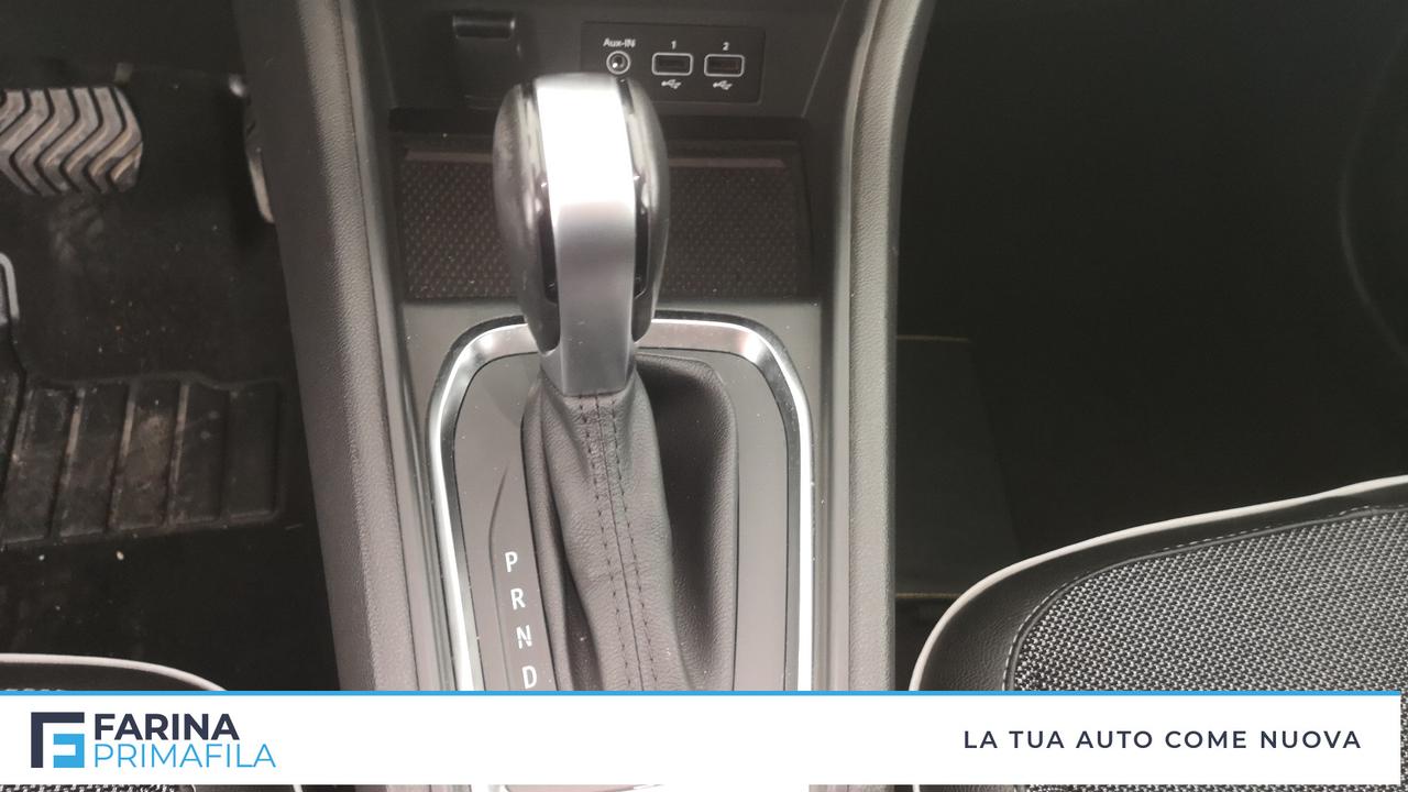 RENAULT Captur II 2019 - Captur 1.6 E-Tech hybrid Intens 145cv auto