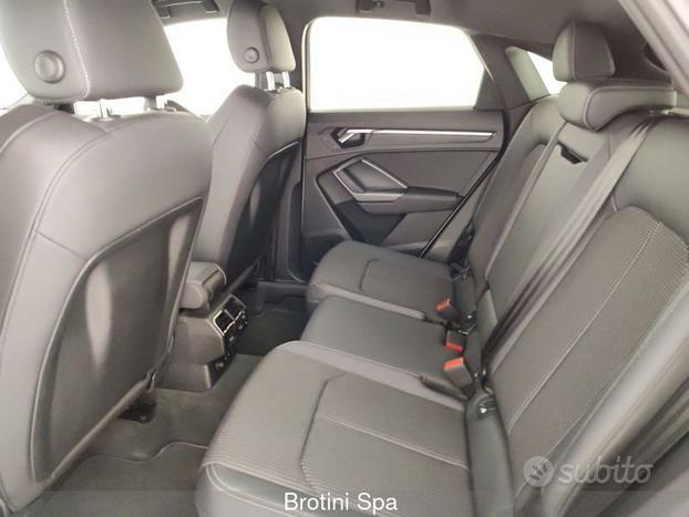 Audi Q3 SPB 35 TDI S tronic S line edition