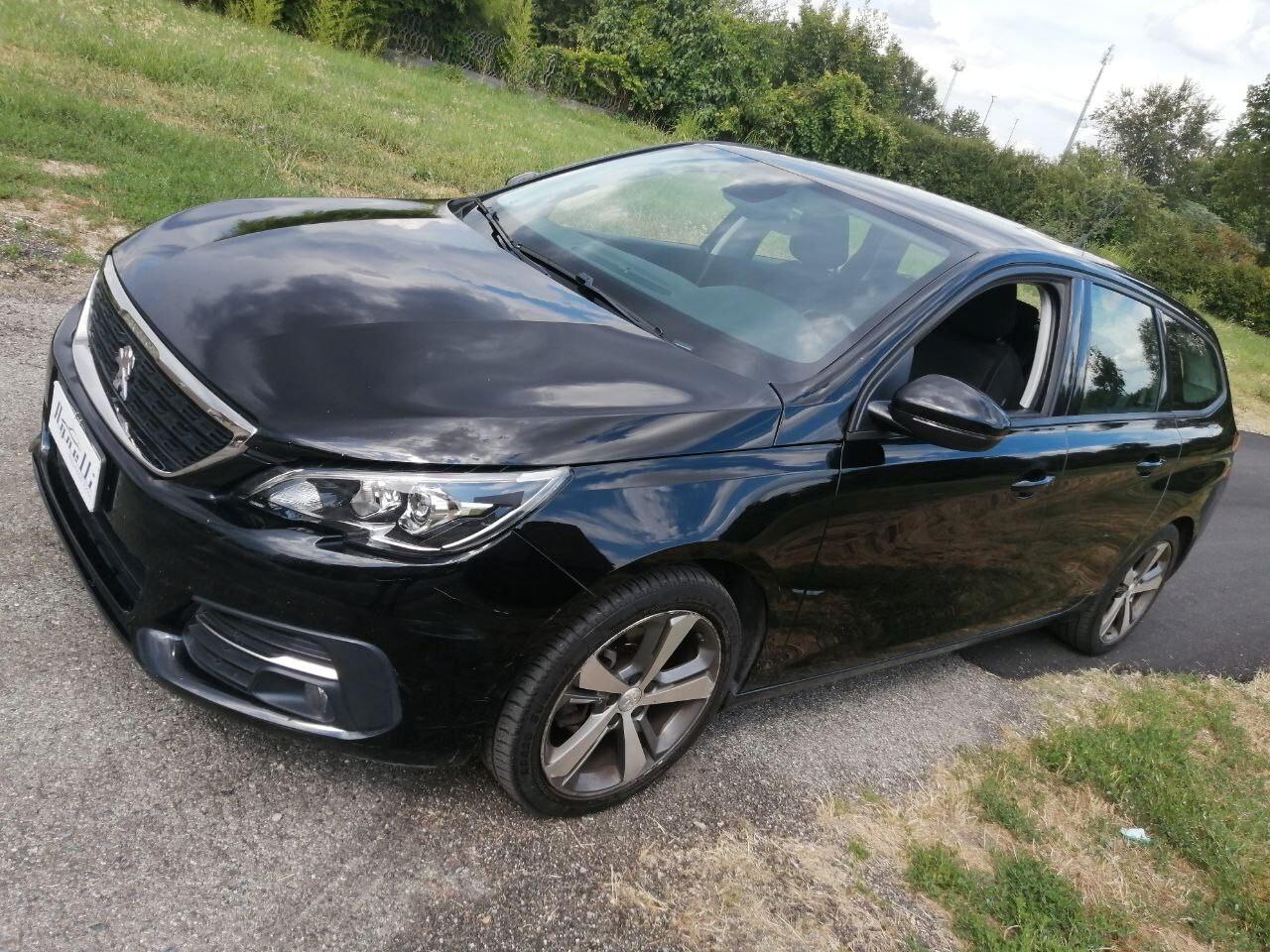 Peugeot 308 BlueHDi 130 S&S SW Business
