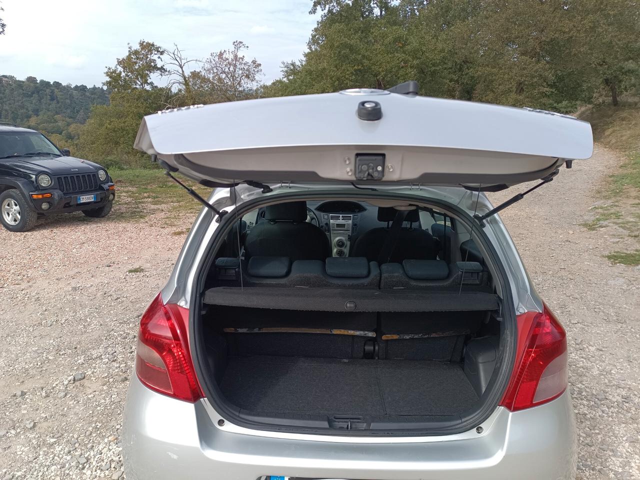 Toyota Yaris 1.0 3 porte