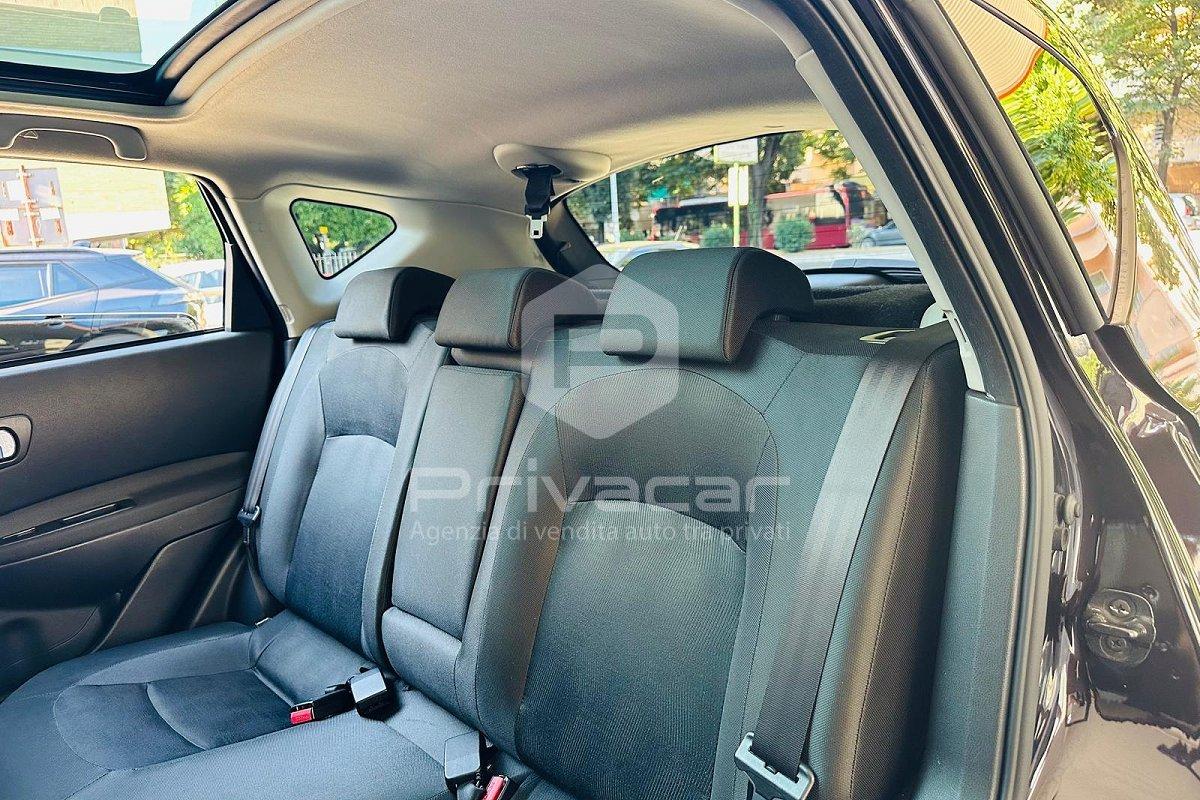 NISSAN Qashqai 2.0 dCi DPF n-tec