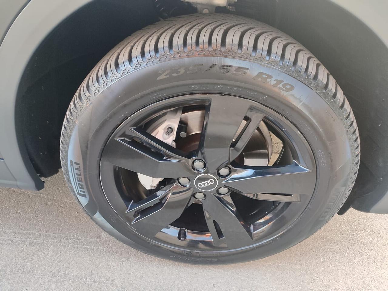Audi Q5 2.0 TDI 190CV S Line FULL!!! PARI NUOVO!!!