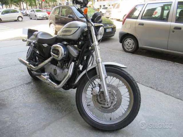 HARLEY-DAVIDSON 1200 Sportster Roadster L