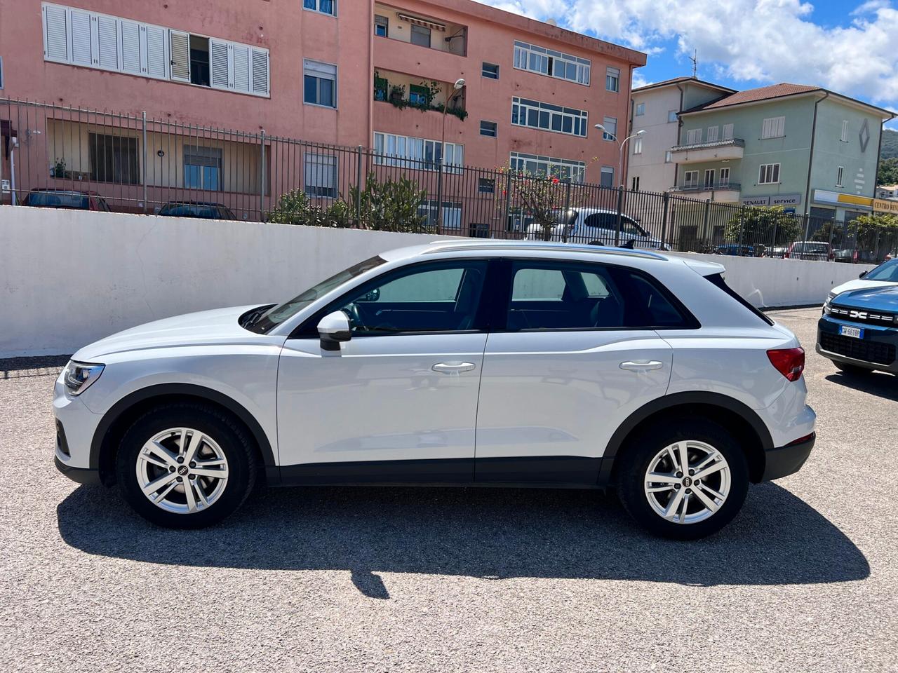 Audi Q3 35 TDI quattro S tronic Business Sport