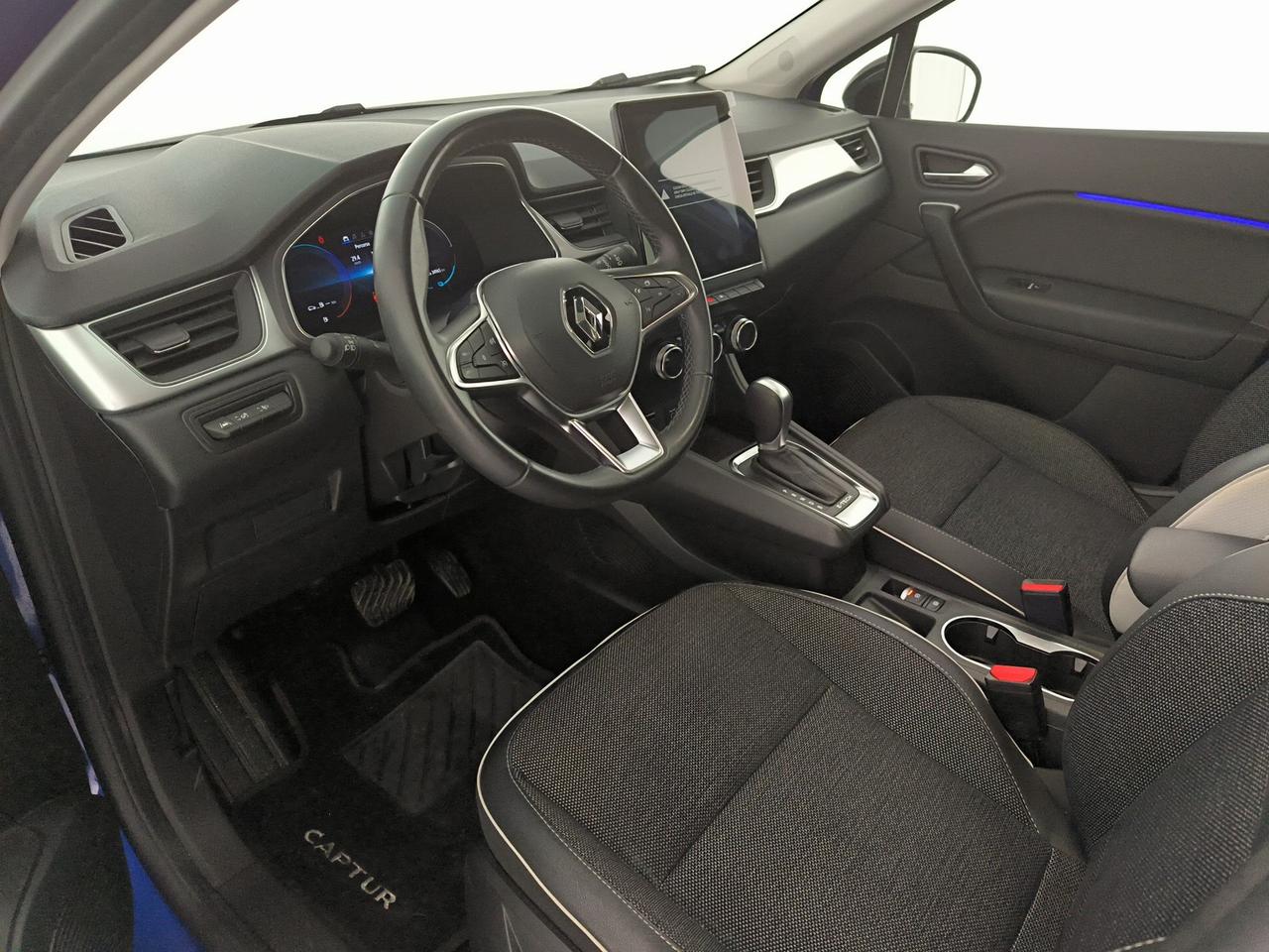 Renault Captur 1.6 e-tech hybrid techno fast track 145cv auto