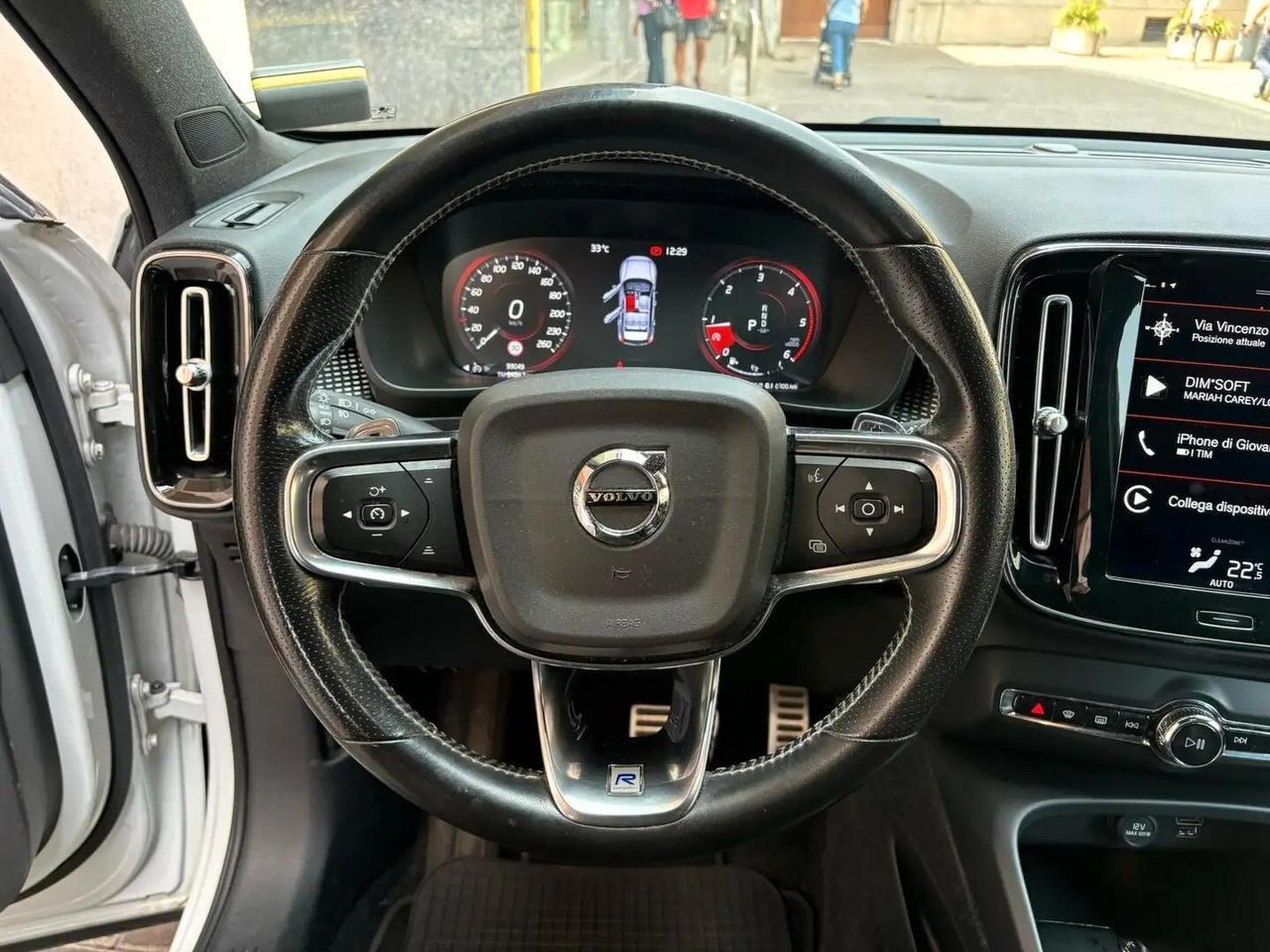 Volvo XC40 D3 R-design